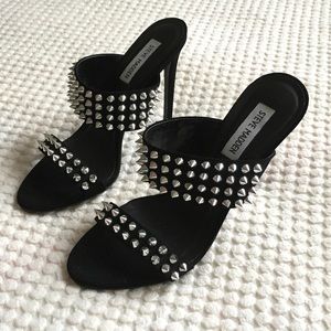 STEVE MADDEN Black Radar Stud Heels - 8